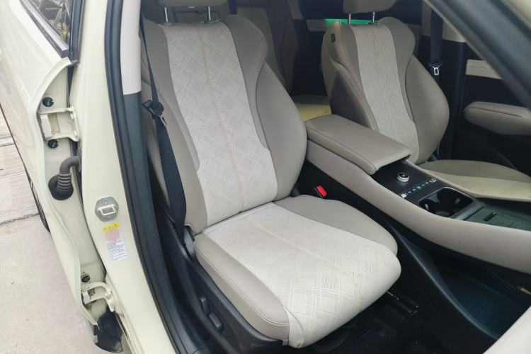 Used BYD Yuan PLUS 2025 Intelligent Driving Version 510 km Excellence Edition Right Front Seat
