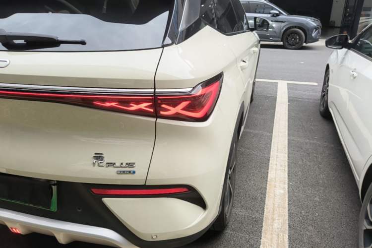 Used BYD Yuan PLUS 2025 Intelligent Driving Version 510 KM Beyond-Grade Edition Right Rear Taillight