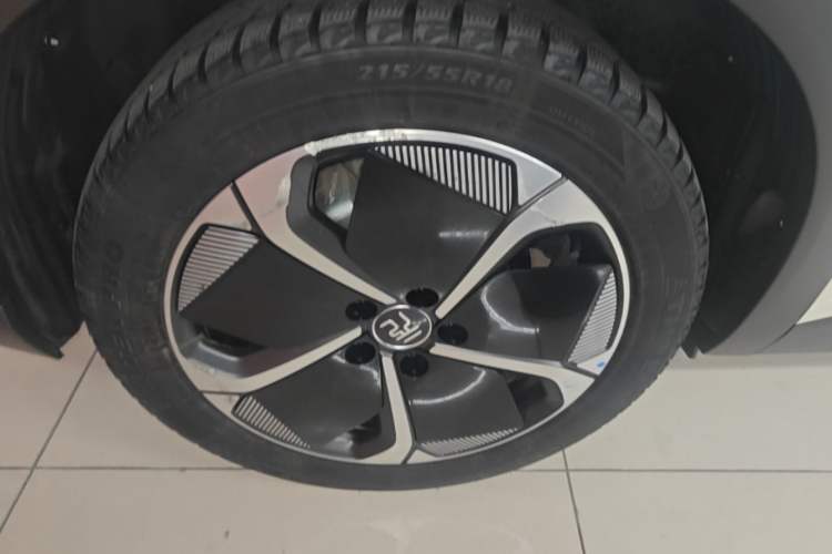Used BYD Yuan PLUS 2025 Intelligent Driving Version 510 KM Beyond-Grade Edition Right Rear Wheel Hub