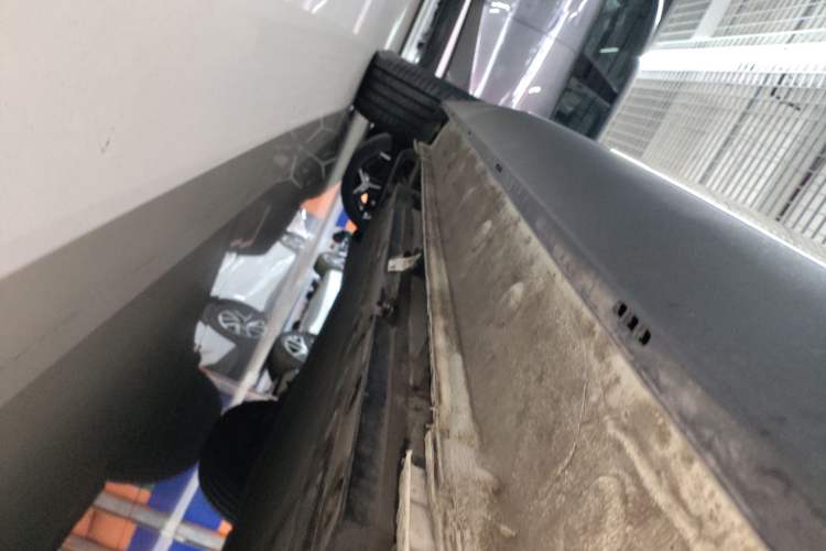 Used BYD Yuan PLUS 2025 Intelligent Driving Version 510 KM Beyond-Grade Edition Right Side Sill