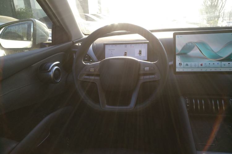 Used BYD Yuan PLUS 2025 Intelligent Driving Version 510 KM Beyond-Grade Edition Steering Wheel