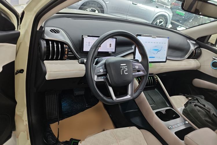 Used BYD Yuan PLUS 2025 Intelligent Driving Version 510 KM Beyond-Grade Edition Steering Wheel