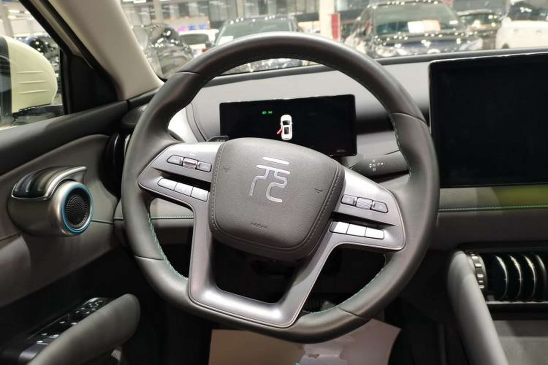 Used BYD Yuan PLUS 2025 Intelligent Driving Version 510 KM Beyond-Grade Edition Steering Wheel