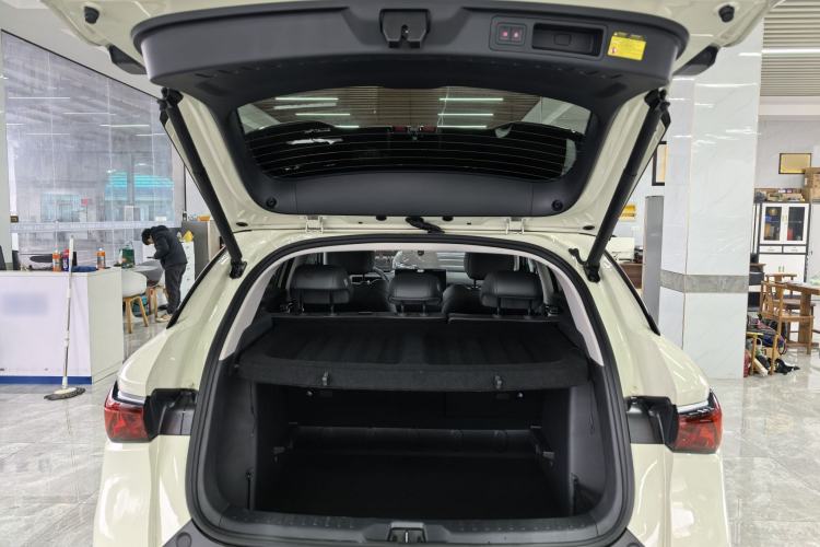 Used BYD Yuan PLUS 2025 Intelligent Driving Version 510 km Excellence Edition Trunk