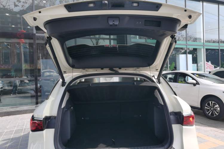 Used BYD Yuan PLUS 2025 Intelligent Driving Version 510 KM Beyond-Grade Edition Trunk