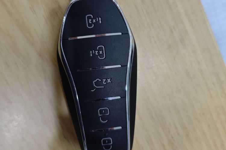Used BYD Yuan PLUS 2025 Intelligent Driving Version 510 KM Beyond-Grade Edition Vehicle Key