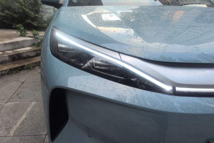 Used BYD Yuan PLUS 2026 Model 540KM Superior Edition Right Front Headlight