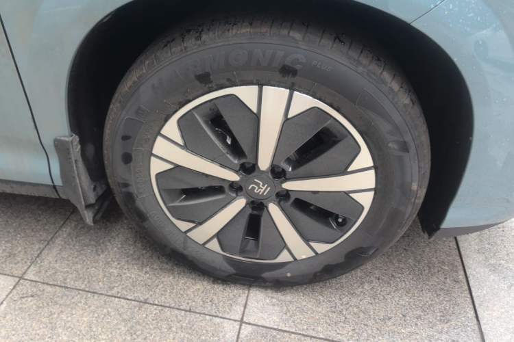 Used BYD Yuan PLUS 2026 Model 540KM Superior Edition Right Front Wheel Hub