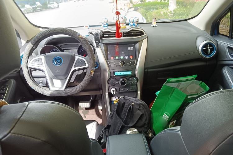 Used BYD Yuan Pro 2021 301KM Comfort Version Center Console