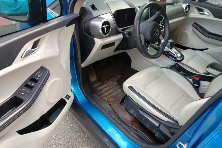 Used BYD Yuan Pro 2021 "Love for a Lifetime" Edition Driver Seat