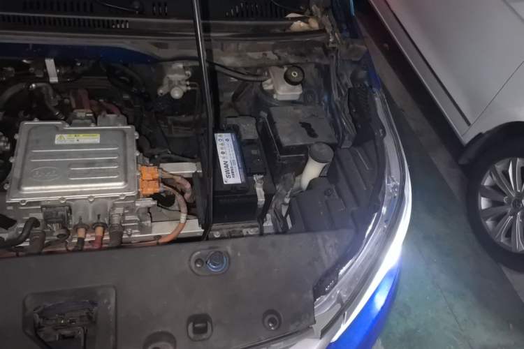 Used BYD Yuan Pro 2021 401 km Luxury Version Engine Bay Left