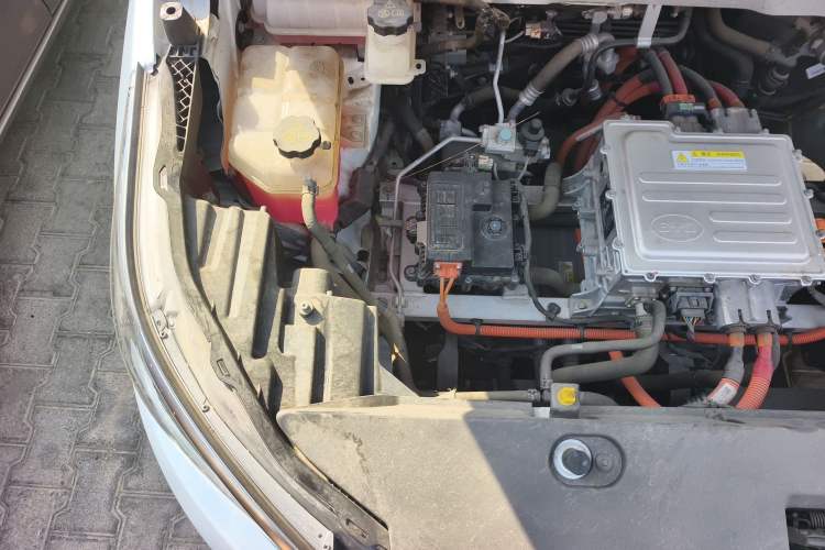Used BYD Yuan Pro 2021 Lifetime Edition Engine Bay Right