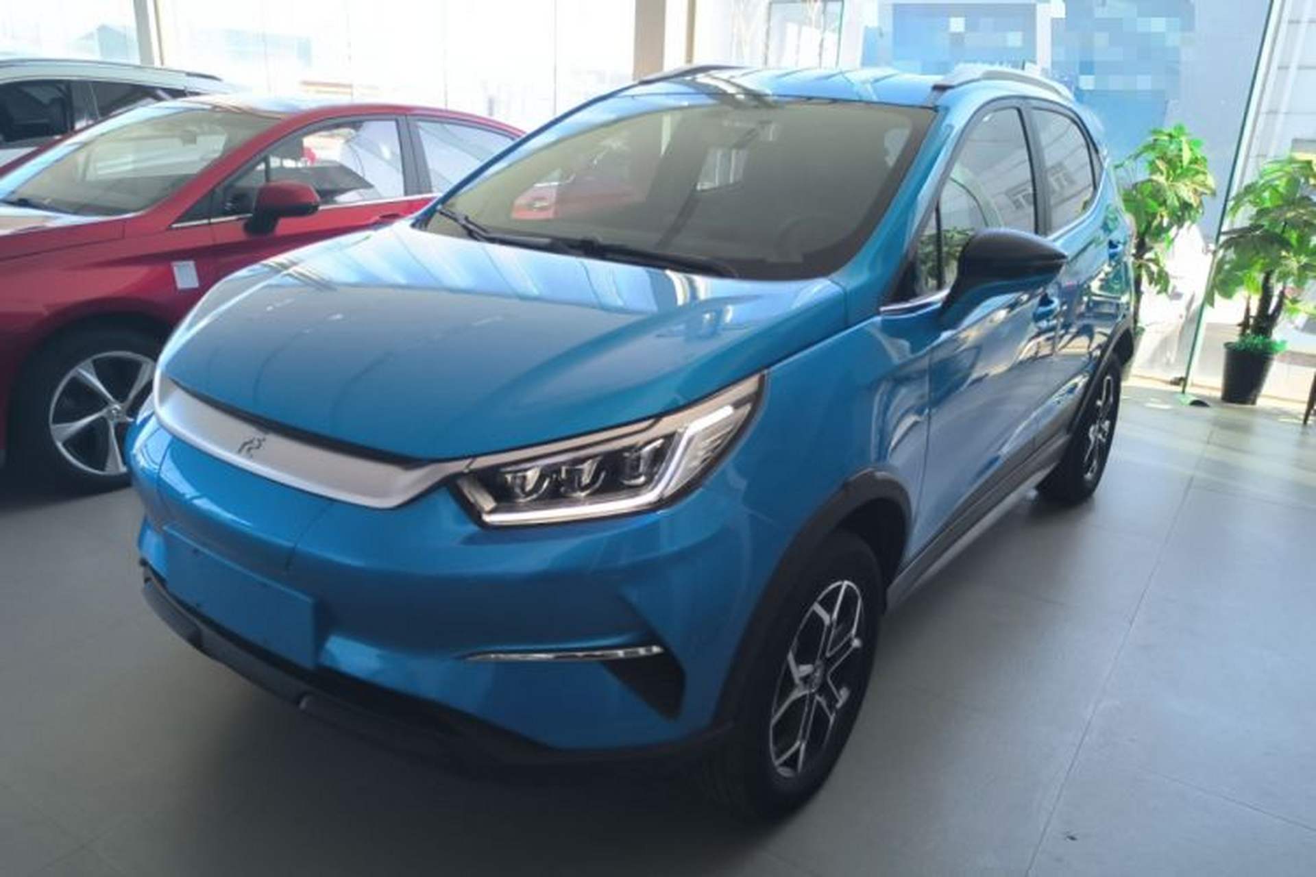 Used BYD Yuan Pro 2021 401 km Luxury Version Front Left 45 Deg