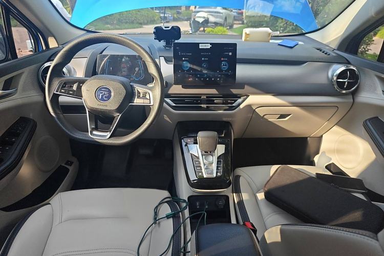 Used BYD Yuan Pro 2021 "Love for a Lifetime" Edition Interior 2