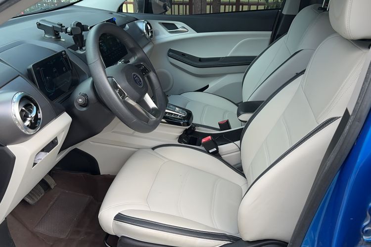 Used BYD Yuan Pro 2021 "Love for a Lifetime" Edition Interior 2