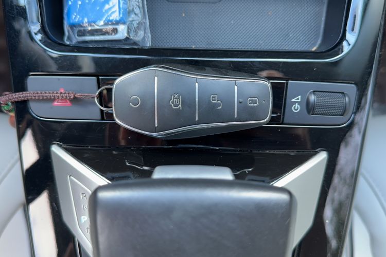 Used BYD Yuan Pro 2021 "Love for a Lifetime" Edition Interior 6