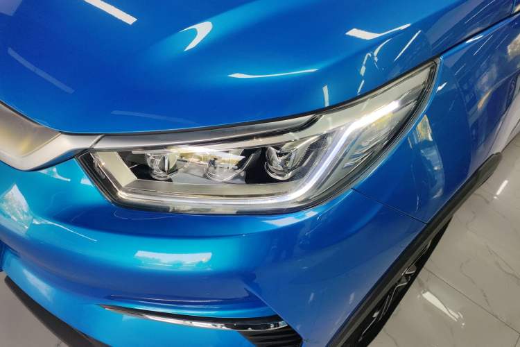 Used BYD Yuan Pro 2021 "Love for a Lifetime" Edition Left Front Headlight