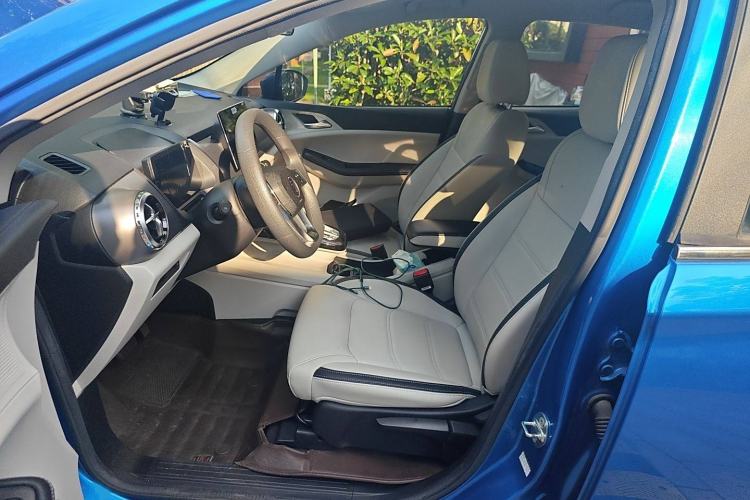 Used BYD Yuan Pro 2021 "Love for a Lifetime" Edition Left Front Seat