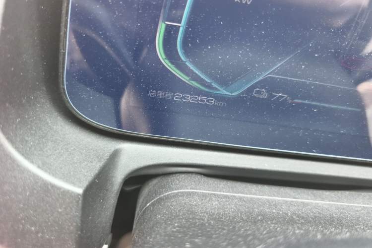 Used BYD Yuan Pro 2021 Lifetime Edition Odometer Close Up