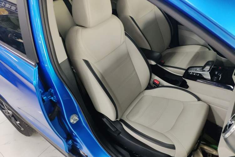 Used BYD Yuan Pro 2021 "Love for a Lifetime" Edition Right Front Seat