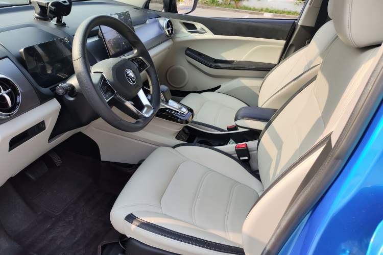 Used BYD Yuan Pro 2021 "Love for a Lifetime" Edition Right Front Seat