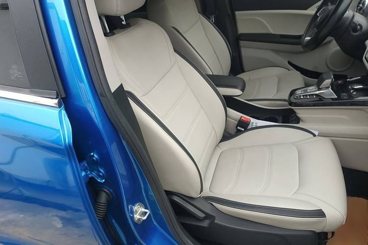 Used BYD Yuan Pro 2021 "Love for a Lifetime" Edition Right Front Seat