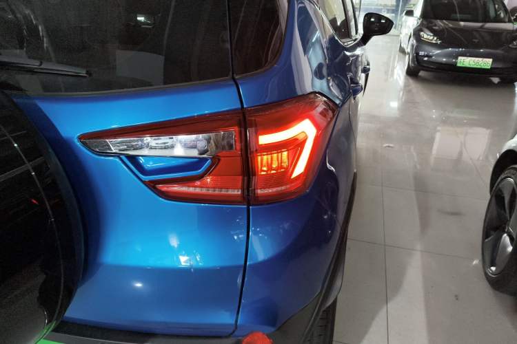 Used BYD Yuan Pro 2021 "Love for a Lifetime" Edition Right Rear Taillight