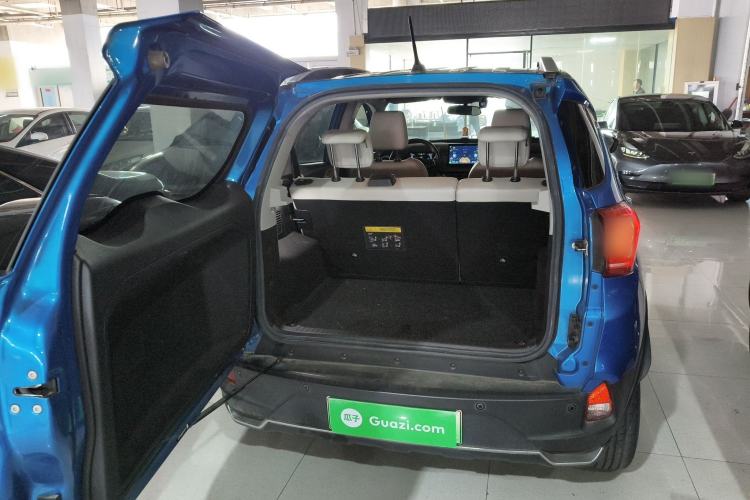 Used BYD Yuan Pro 2021 "Love for a Lifetime" Edition Trunk
