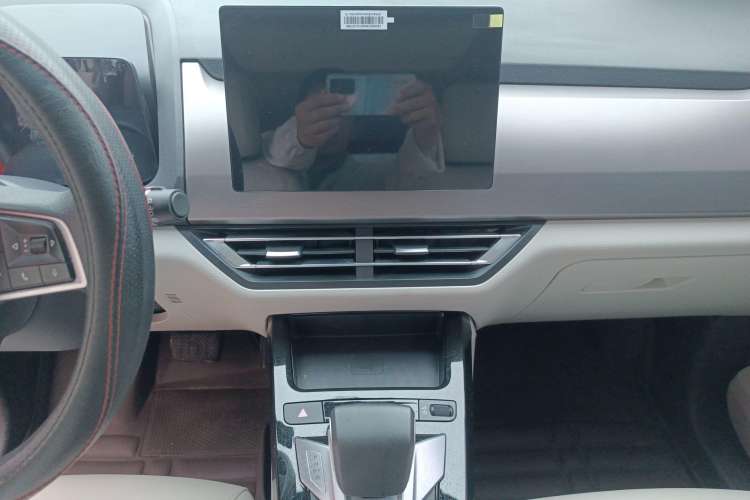 Used BYD Yuan Pro 2021 401 km Deluxe Version Audio And AC Panel