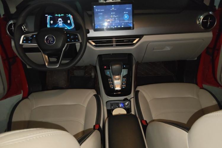 Used BYD Yuan Pro 2021 "Love for a Lifetime" Edition Center Console