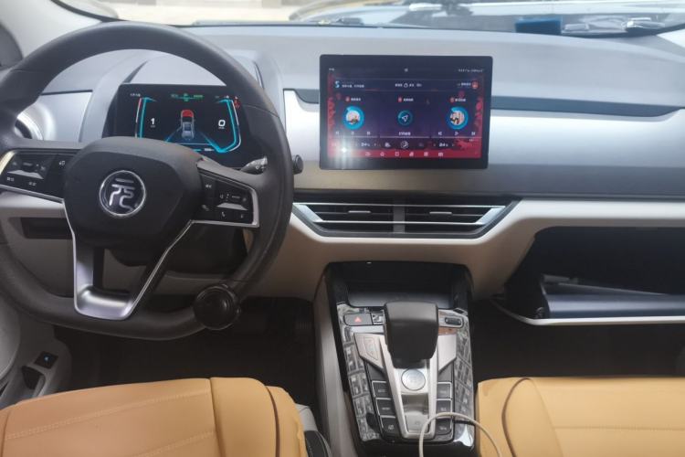 Used BYD Yuan Pro 2021 "Love for a Lifetime" Edition Center Console