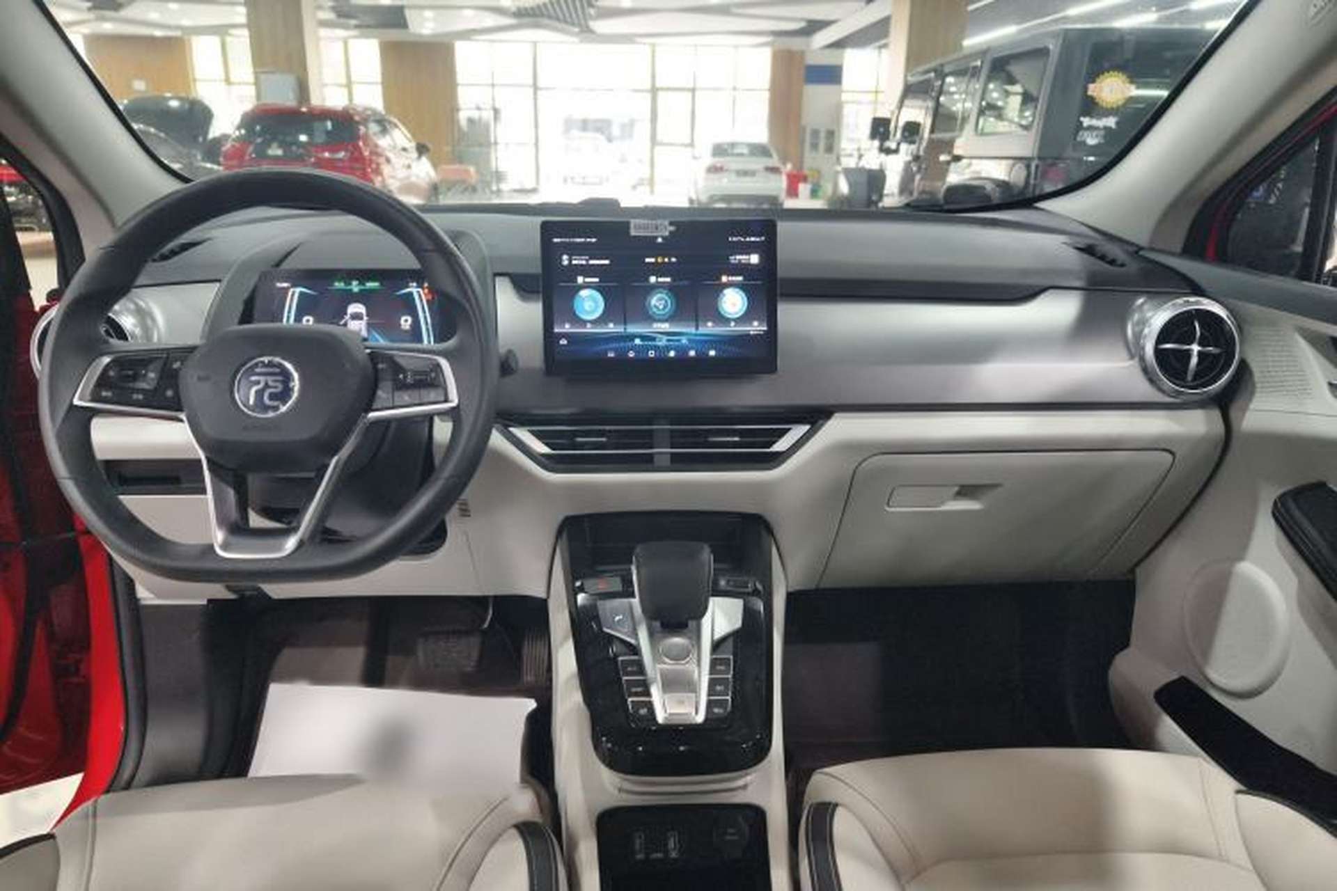 Used BYD Yuan Pro 2021 401 km Deluxe Version Center Console