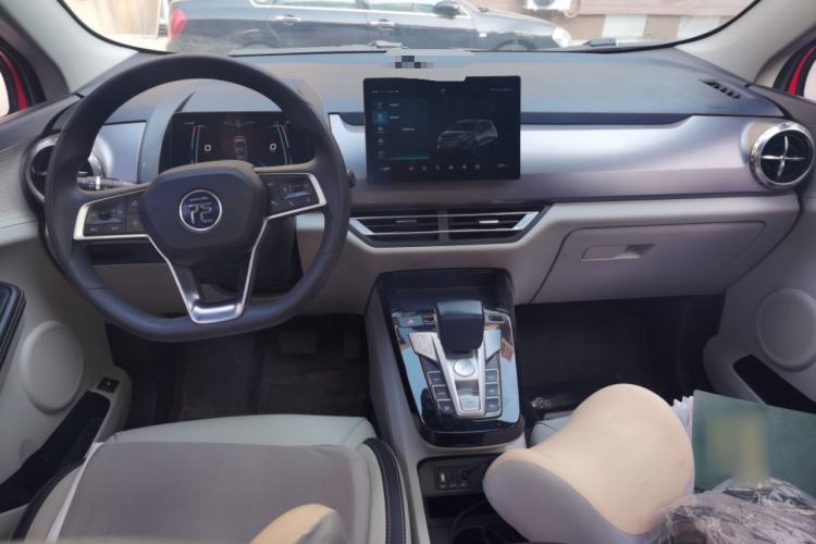 Used BYD Yuan Pro 2021 401 km Deluxe Version Center Console