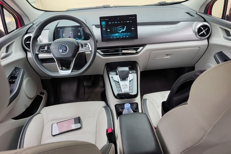 Used BYD Yuan Pro 2021 401 km Deluxe Version Center Console