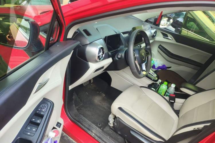 Used BYD Yuan Pro 2021 401 km Luxury Version Driver Seat