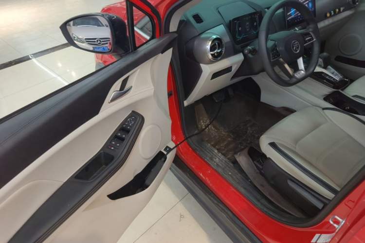 Used BYD Yuan Pro 2021 401 km Deluxe Version Driver Seat
