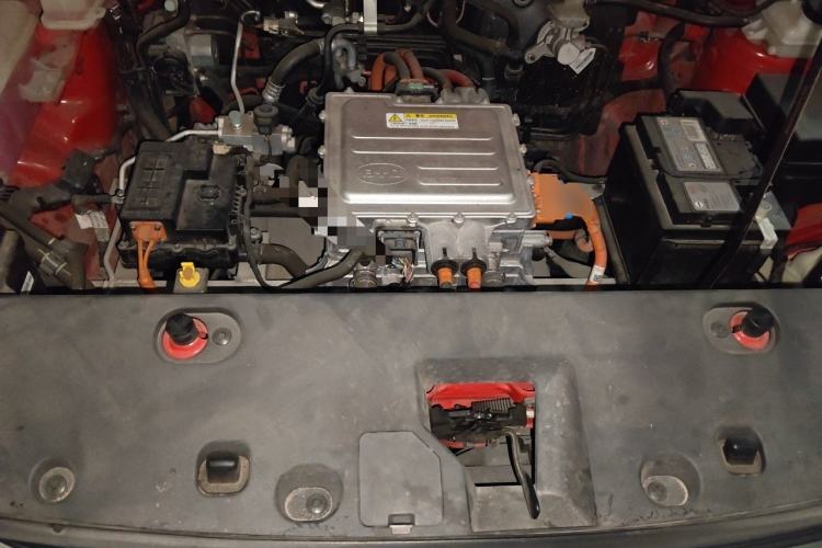 Used BYD Yuan Pro 2021 "Love for a Lifetime" Edition Engine Bay