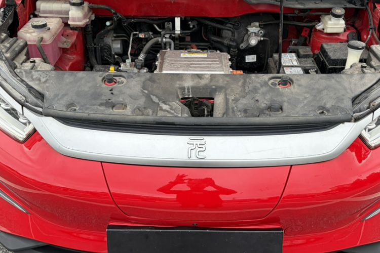 Used BYD Yuan Pro 2021 401 km Deluxe Version Engine Bay