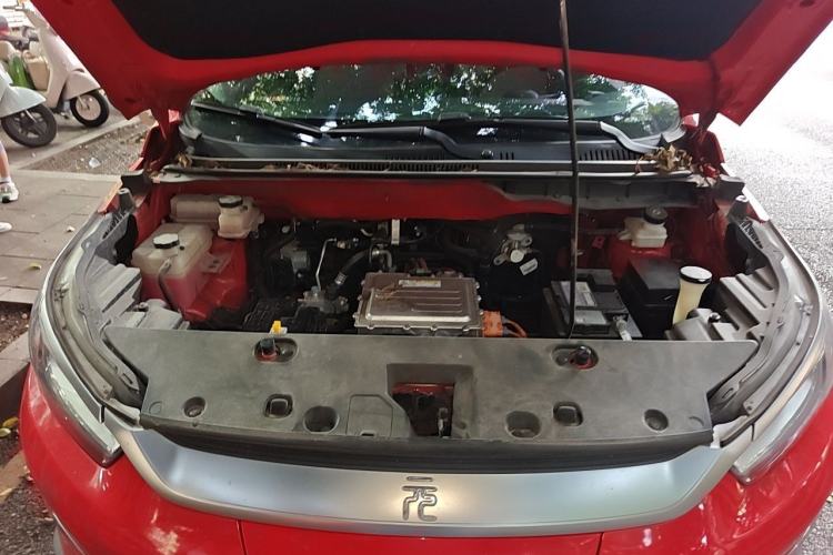 Used BYD Yuan Pro 2021 401 km Luxury Version Engine Bay