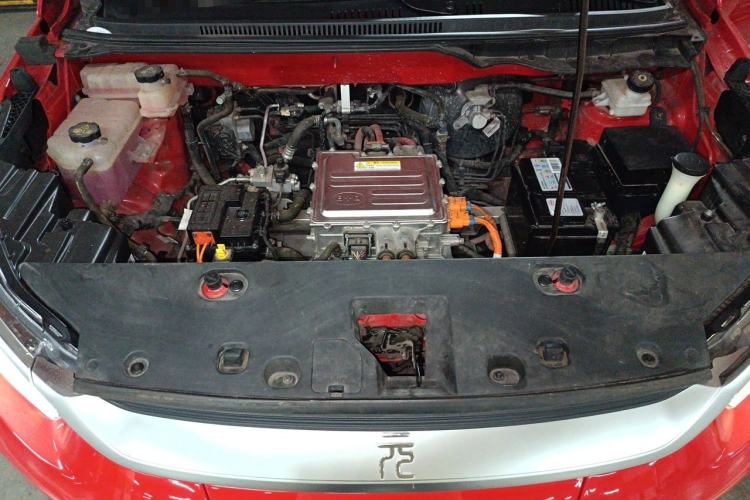 Used BYD Yuan Pro 2021 401 km Luxury Version Engine Bay