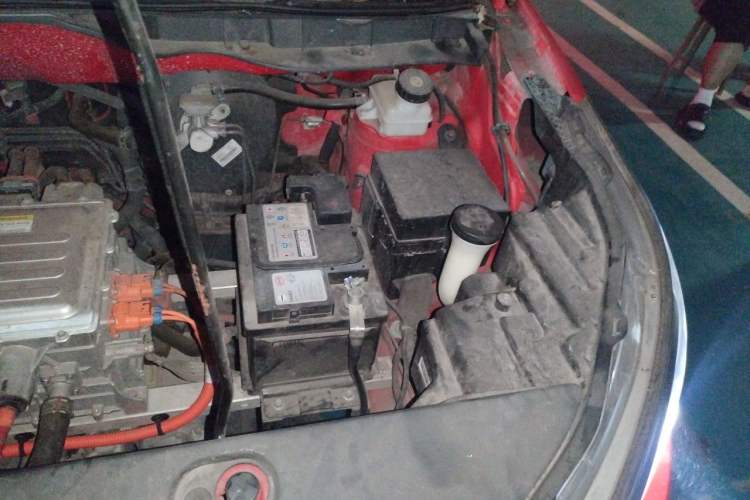 Used BYD Yuan Pro 2021 401 km Luxury Version Engine Bay Left