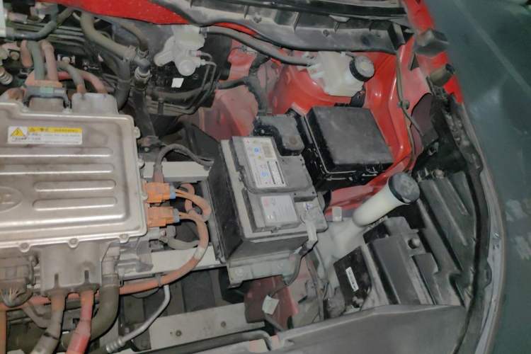 Used BYD Yuan Pro 2021 Lifetime Edition Engine Bay Left