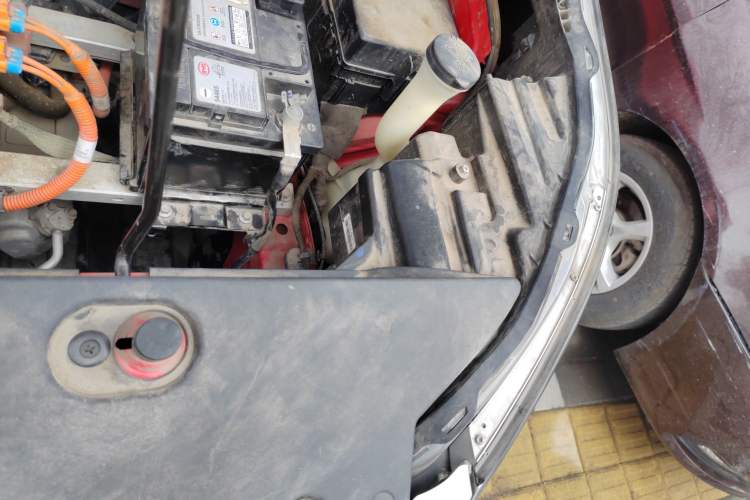 Used BYD Yuan Pro 2021 Lifetime Edition Engine Bay Left