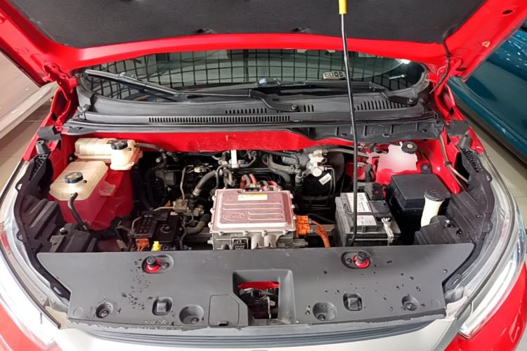 Used BYD Yuan Pro 2021 401 km Luxury Version Engine Bay