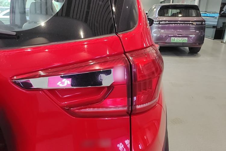Used BYD Yuan Pro 2021 401 km Luxury Version Exterior 3