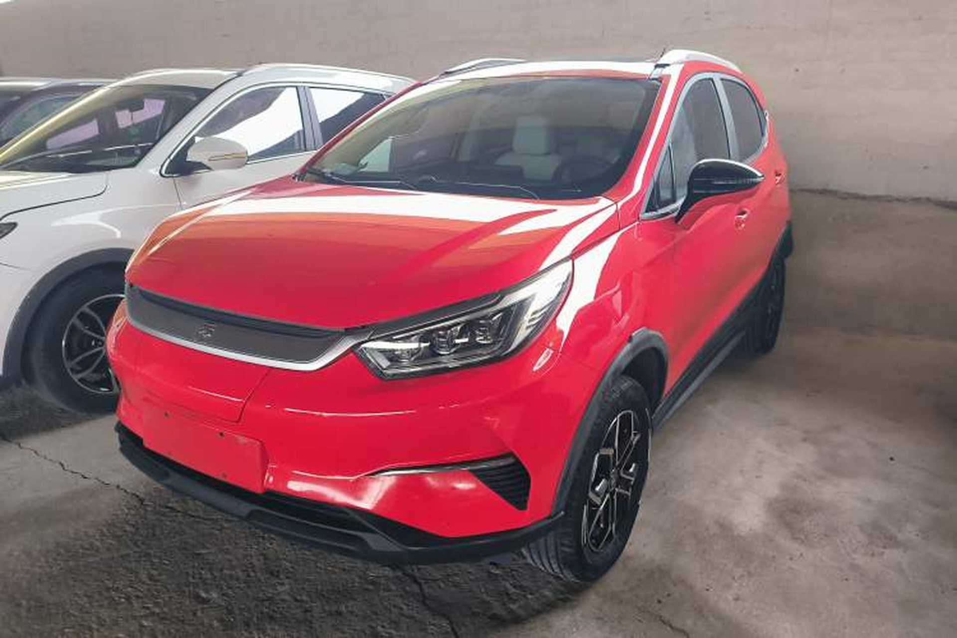Used BYD Yuan Pro 2021 401 km Deluxe Version Front Left 45 Deg