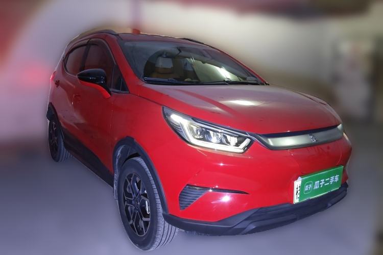 Used BYD Yuan Pro 2021 "Love for a Lifetime" Edition Front Right 45 Deg