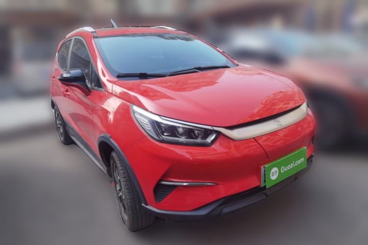 Used BYD Yuan Pro 2021 401 km Deluxe Version Front Right 45 Deg
