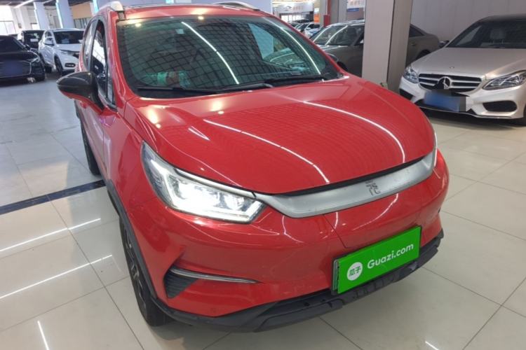 Used BYD Yuan Pro 2021 401 km Deluxe Version Front Right 45 Deg
