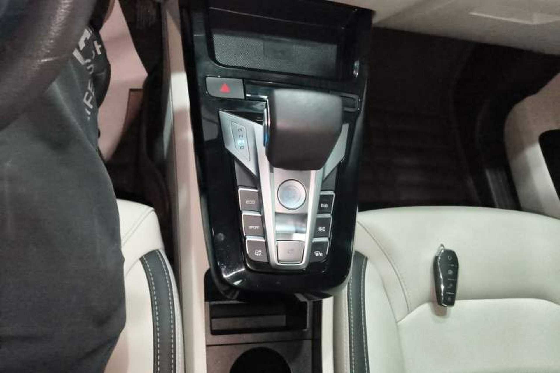 Used BYD Yuan Pro 2021 401 km Deluxe Version Gear Lever